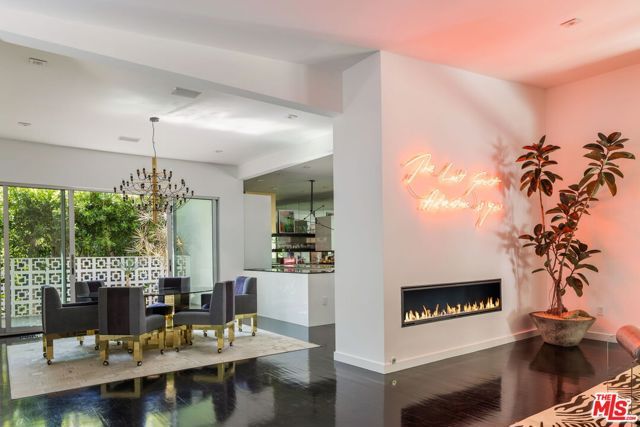 1311 N Beverly Drive, Los Angeles, CA 90210