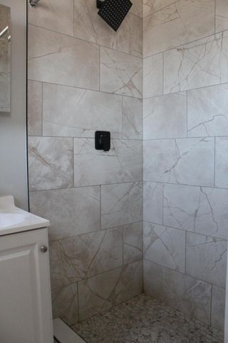 3932 W Griswold Road, Phoenix, AZ 85051