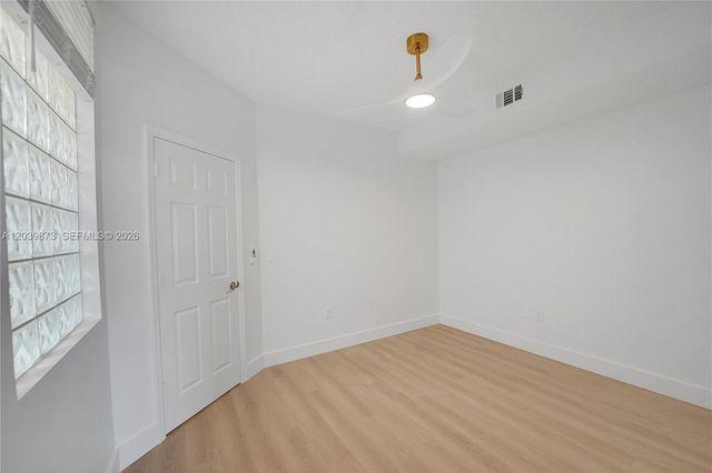 2020 Greenview Shores Blvd 109, Wellington, FL 33414