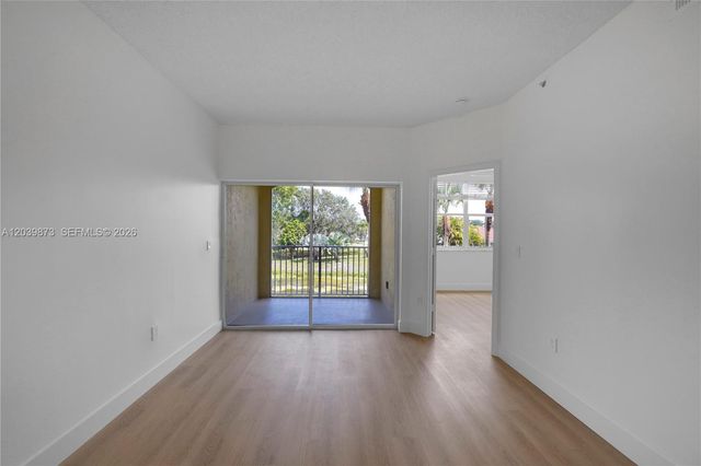 2020 Greenview Shores Blvd 109, Wellington, FL 33414