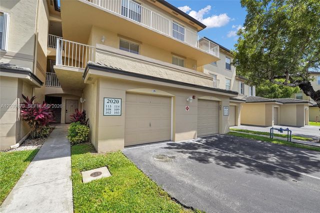 2020 Greenview Shores Blvd 109, Wellington, FL 33414