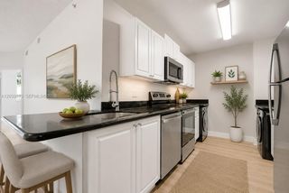 2020 Greenview Shores Blvd 109, Wellington, FL 33414
