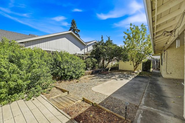 8133 Glen Alta Way, Citrus Heights, CA 95610
