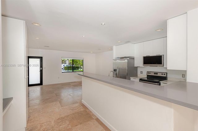 344 Payne Dr, Miami Springs, FL 33166