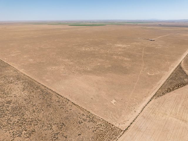 E Howell Road, Estancia, NM 87016