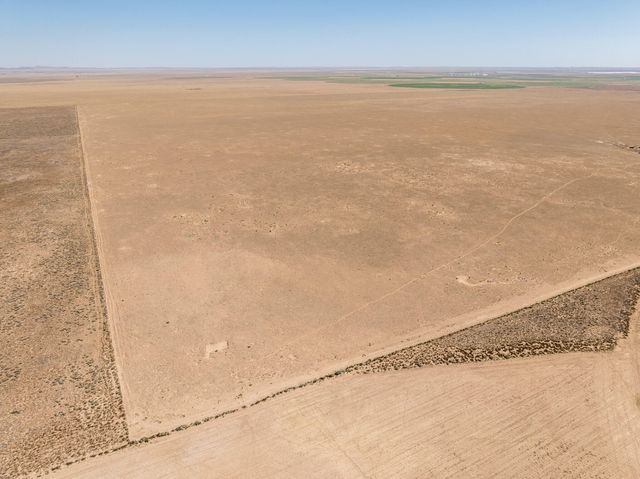 E Howell Road, Estancia, NM 87016