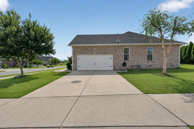 408 Franciscan Way, Gallatin, TN 37066