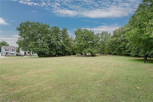 5570 Dunham Road, Maple Heights, OH 44137