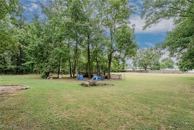 5570 Dunham Road, Maple Heights, OH 44137
