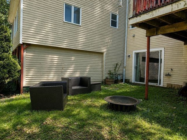 38 Crescent Rd 38, Needham, MA 02494