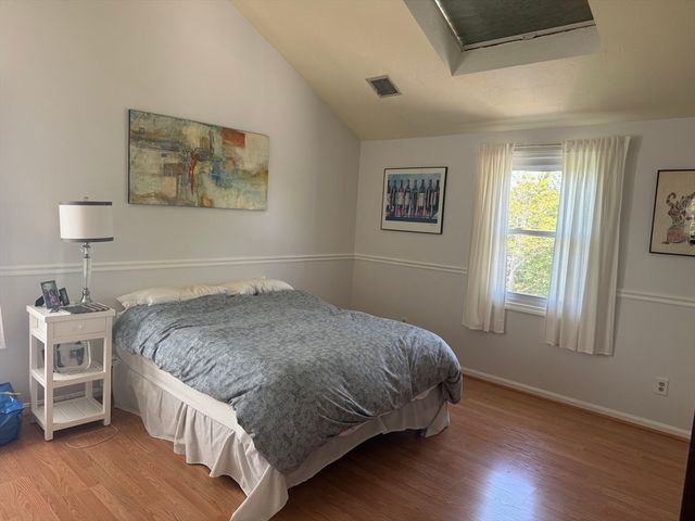 38 Crescent Rd 38, Needham, MA 02494