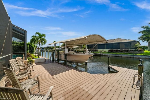 5815 SW 1st PL, Cape Coral, FL 33914
