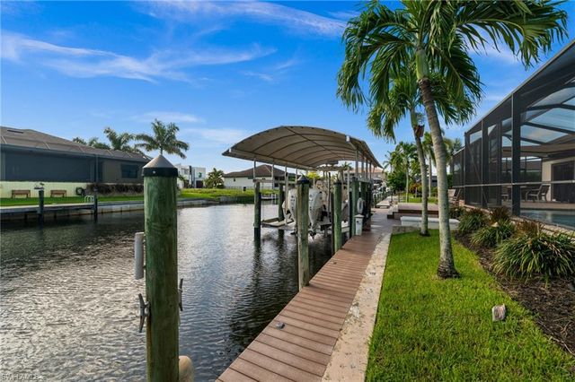5815 SW 1st PL, Cape Coral, FL 33914