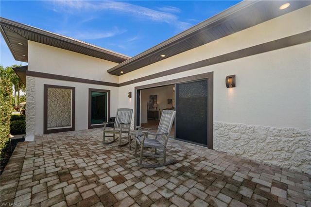 5815 SW 1st PL, Cape Coral, FL 33914