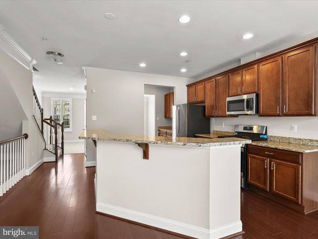 5803 LOIS LN, Ellicott City, MD 21043