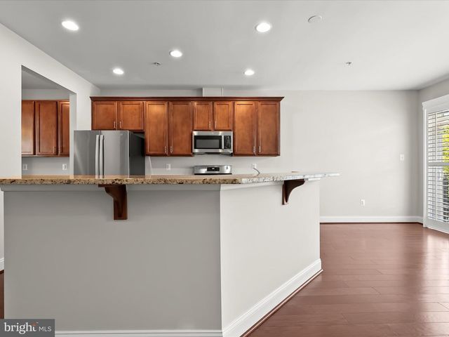 5803 LOIS LN, Ellicott City, MD 21043