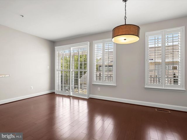 5803 LOIS LN, Ellicott City, MD 21043