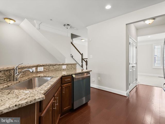 5803 LOIS LN, Ellicott City, MD 21043