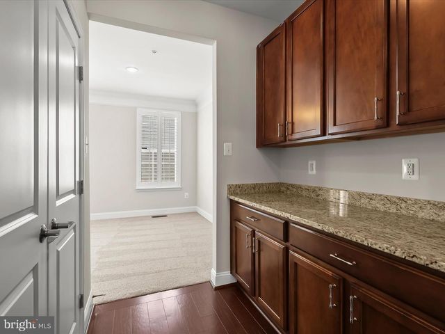 5803 LOIS LN, Ellicott City, MD 21043