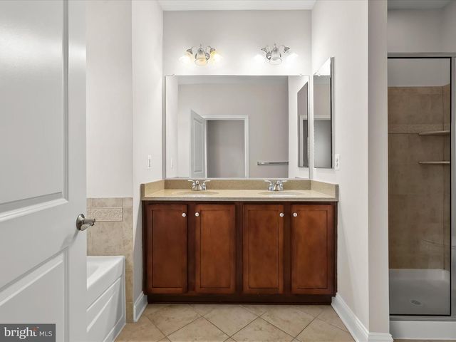 5803 LOIS LN, Ellicott City, MD 21043