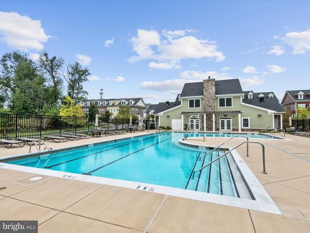 5803 LOIS LN, Ellicott City, MD 21043