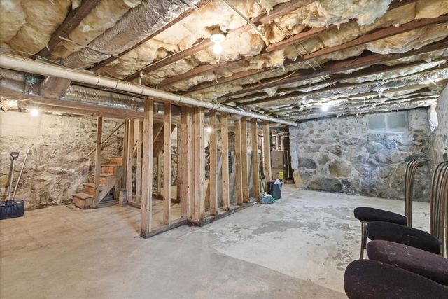 120 Winnifred Rd, Brockton, MA 02301