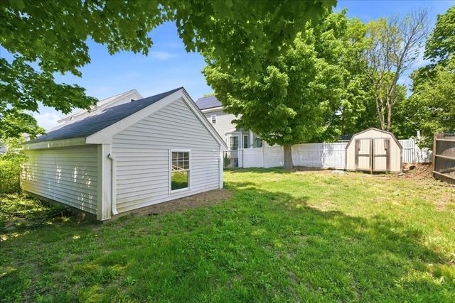 120 Winnifred Rd, Brockton, MA 02301