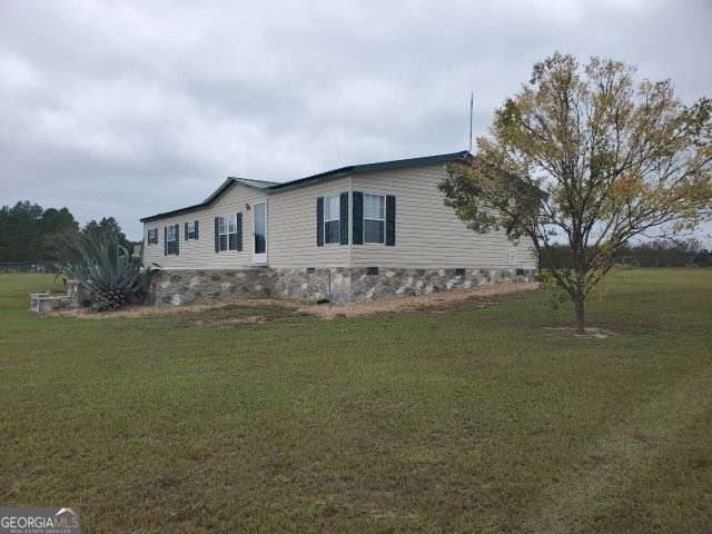 339 Chapel Hill Circle 15, Enigma, GA 31749