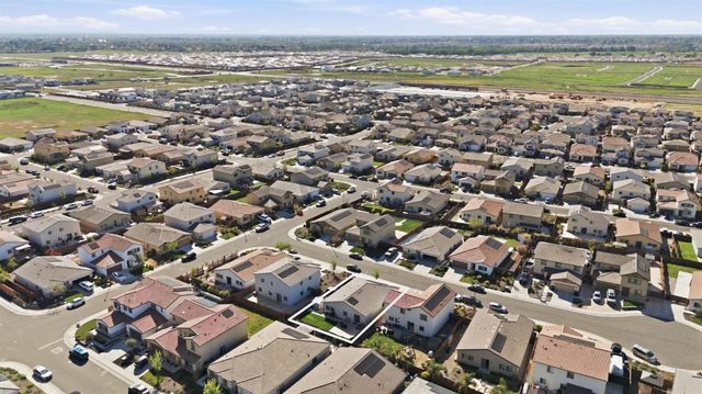 316 Bolero Ct, Roseville, CA 95747