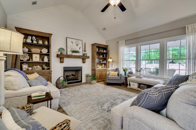 101 Rutledge Lane, Mccormick, SC 29835