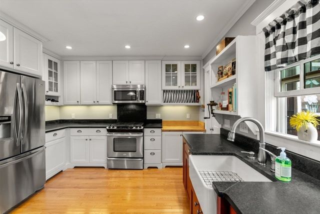 45 Wendell Park, Milton, MA 02186