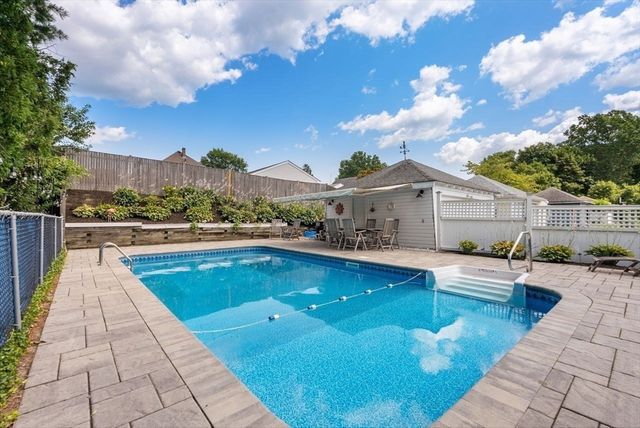 45 Wendell Park, Milton, MA 02186