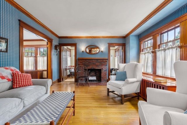 45 Wendell Park, Milton, MA 02186