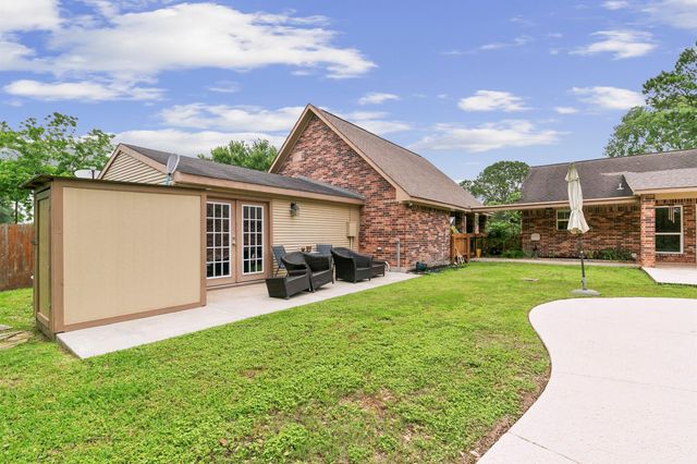 3430 W Meadow Lane, Dickinson, TX 77539