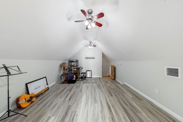 3430 W Meadow Lane, Dickinson, TX 77539