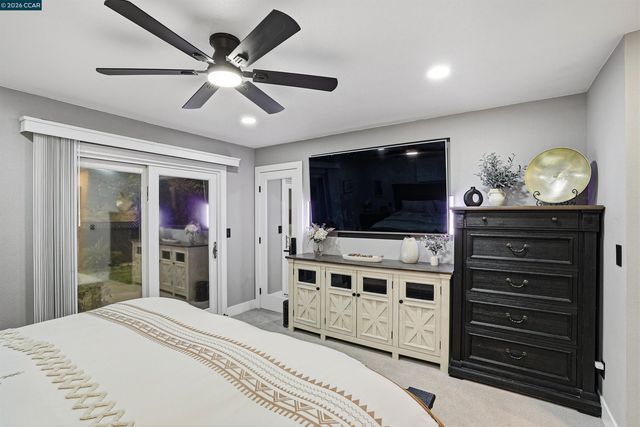 1199 Gamay Dr, Clayton, CA 94517