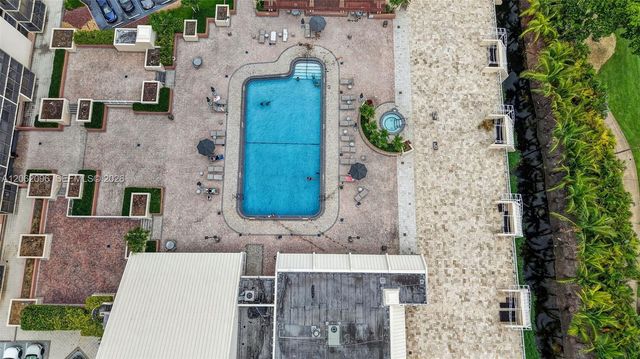 20335 W Country Club Drive 107, Aventura, FL 33180