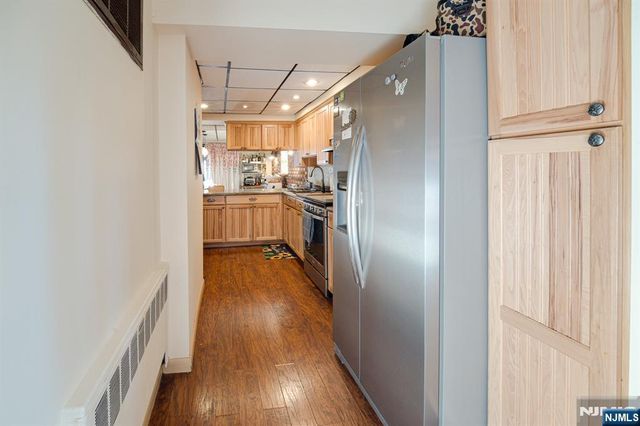 3 Acorn Road, Secaucus, NJ 07094