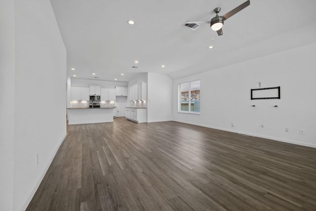 373 Pleasant Hill Way, Conroe, TX 77304