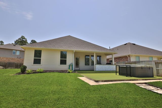 373 Pleasant Hill Way, Conroe, TX 77304
