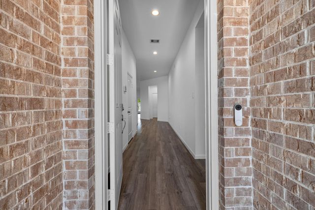 373 Pleasant Hill Way, Conroe, TX 77304