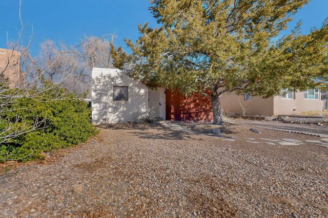 3705 Campus Boulevard NE, Albuquerque, NM 87106