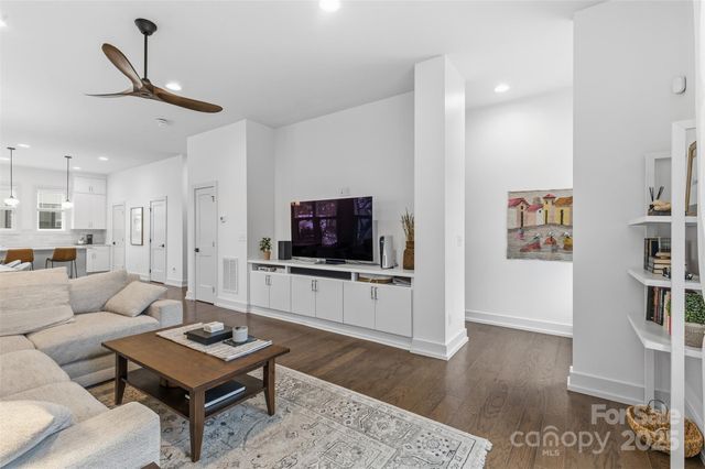 1207 E 36th Street 7, Charlotte, NC 28205