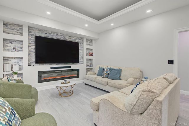 1085 Bay Shore Avenue, Bay Shore, NY 11706