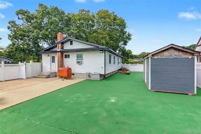 1085 Bay Shore Avenue, Bay Shore, NY 11706