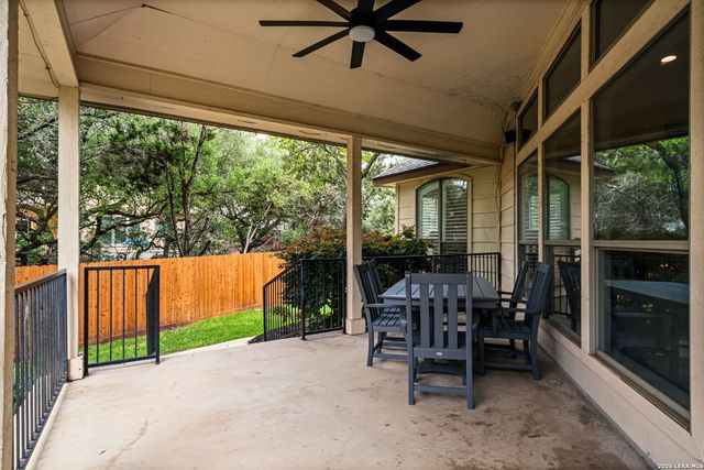 23715 Legend Knoll, San Antonio, TX 78260