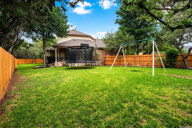 23715 Legend Knoll, San Antonio, TX 78260