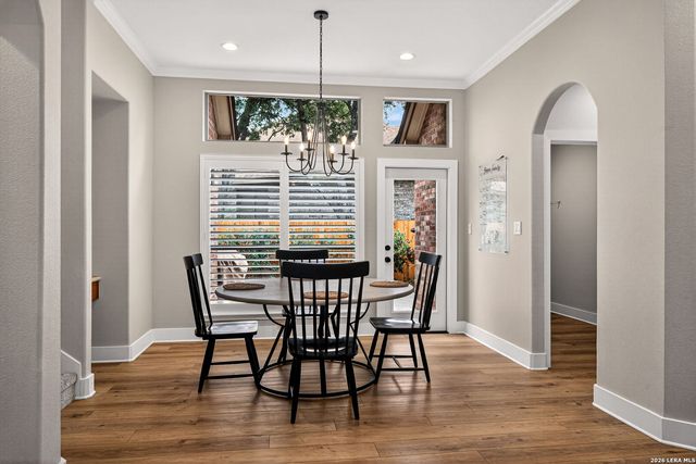 23715 Legend Knoll, San Antonio, TX 78260