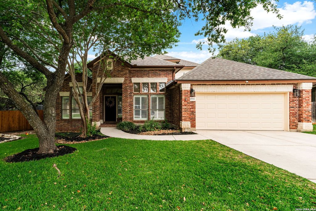 23715 Legend Knoll, San Antonio, TX 78260