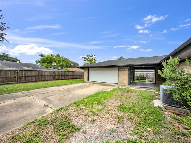4302 Braggs Dr, Corpus Christi, TX 78413